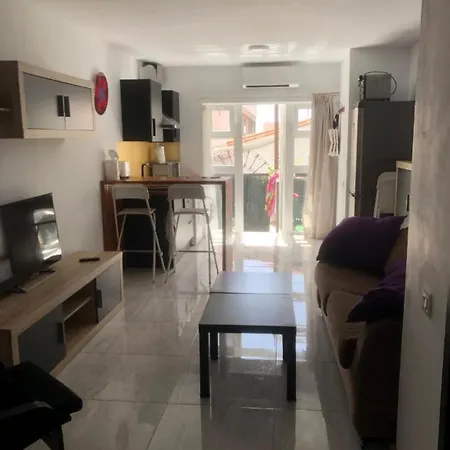 Апартаменты Torremolinos, Bonito Apartamento Studio La Carihuela